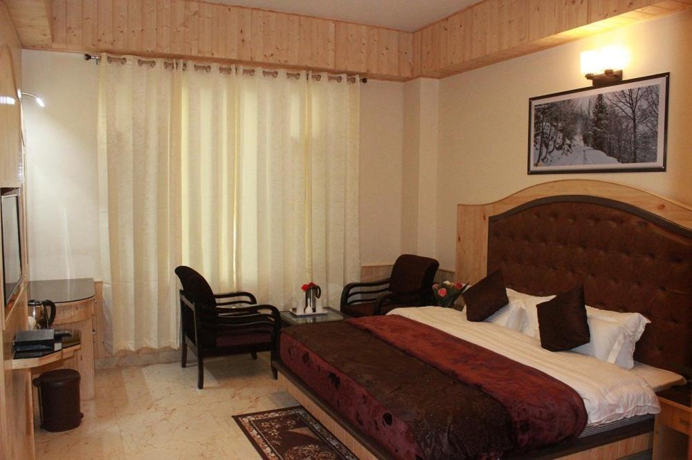 Hotel Bodh International Manāli Εξωτερικό φωτογραφία